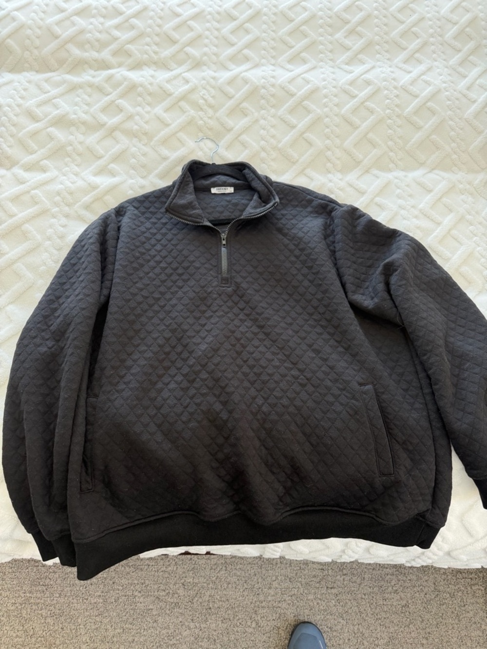 Men's Quilted Half-Zip Sweater Pullover - Black